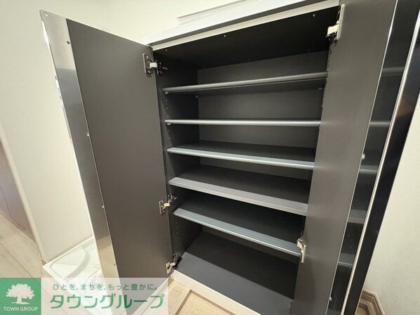 ウエストガーデン幸手中IIIの物件内観写真